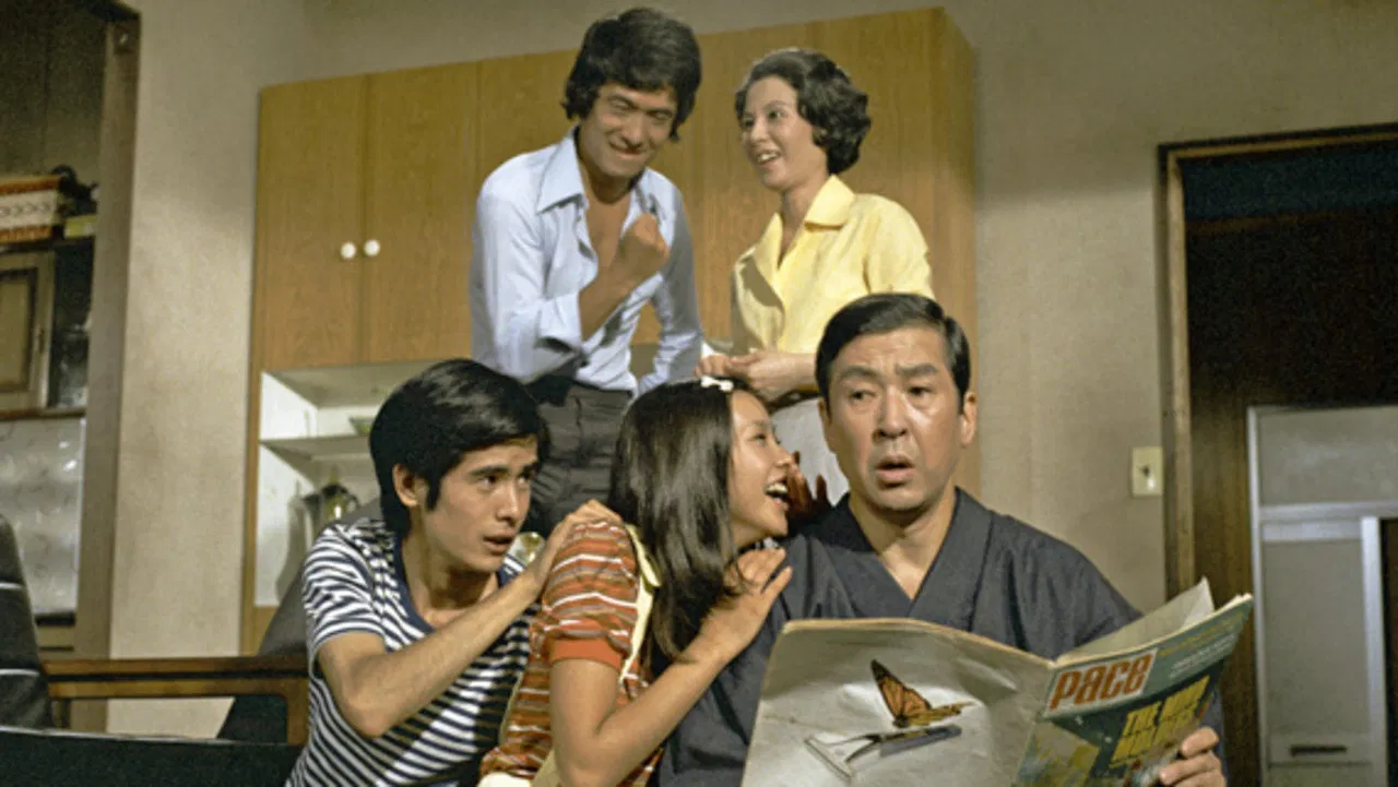 Pieces of Autumn backdrop