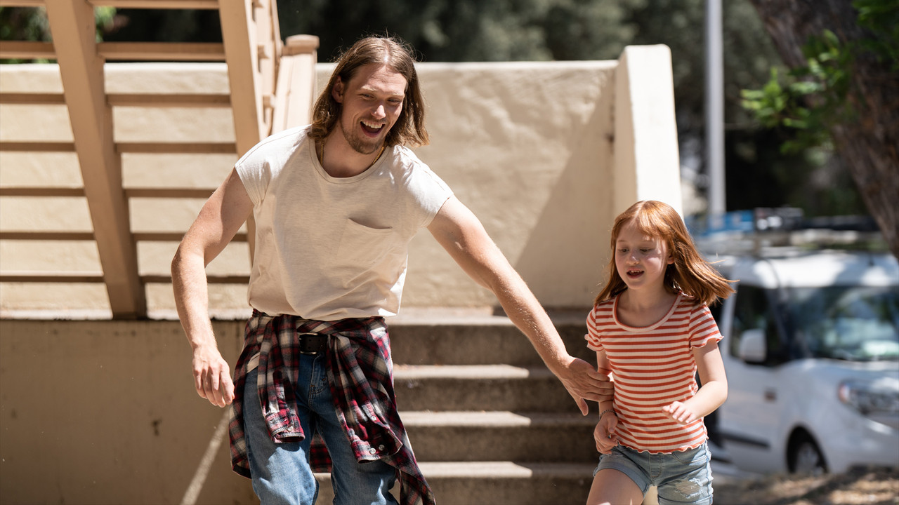 Roses on the Vine backdrop