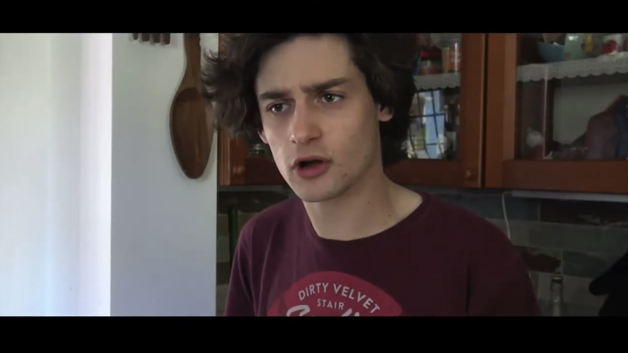 LA QUESTIONE È CHIUSA backdrop