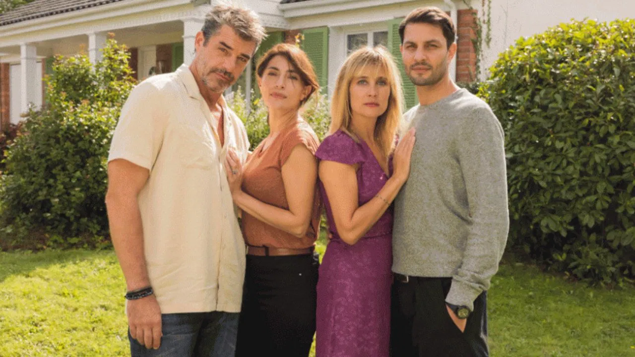 La Maison d'en face backdrop