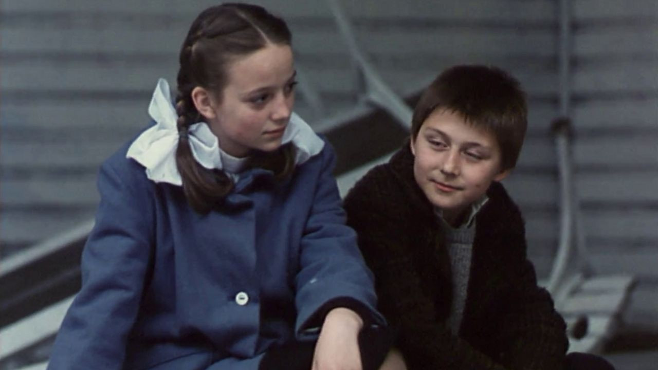 1952: Ivan and Aleksandra backdrop