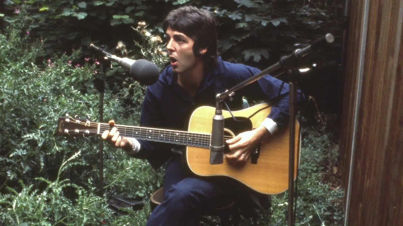 Paul McCartney: The Backyard backdrop