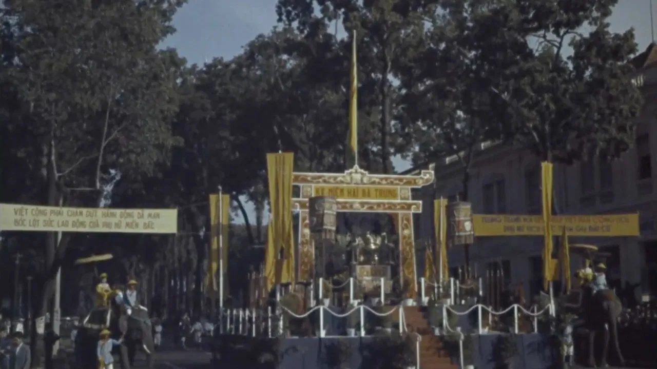 Descendants of Hai Ba Trung backdrop