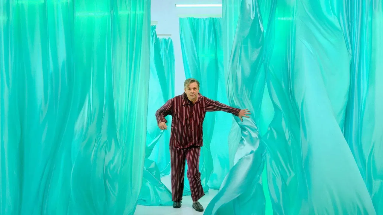 National Theatre Live: Nye backdrop