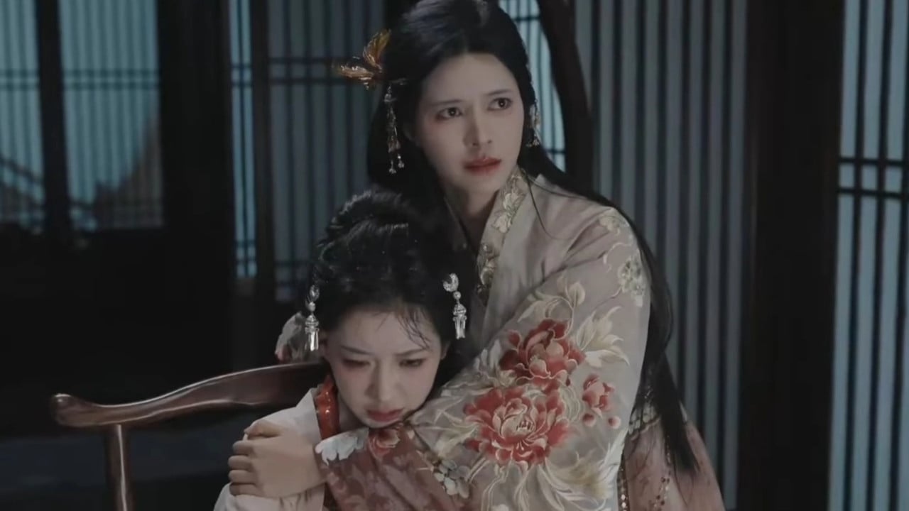 The Second Female Lead Changes Their Fate backdrop