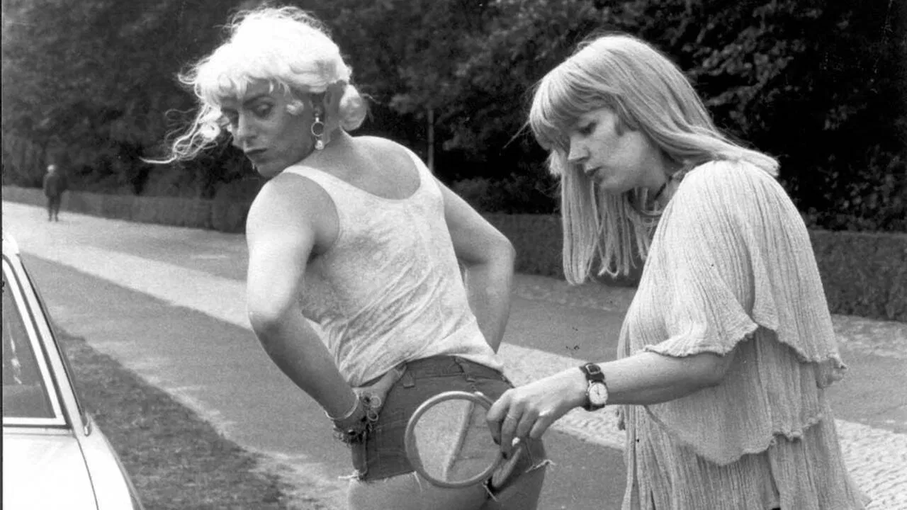 Dirty Daughters oder Die Hure und der Hurensohn backdrop