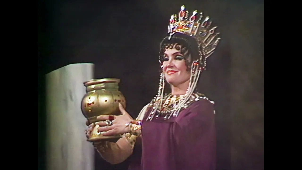 Köhne Bizans Operası backdrop