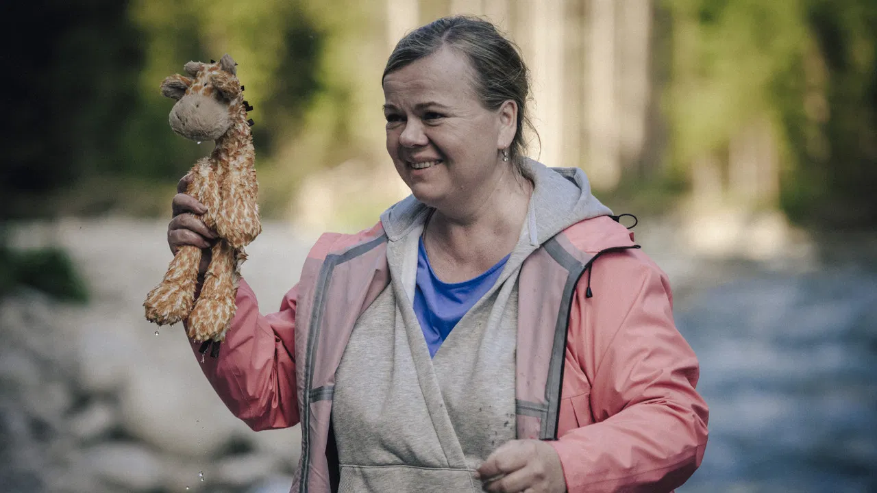 Be the Man! backdrop