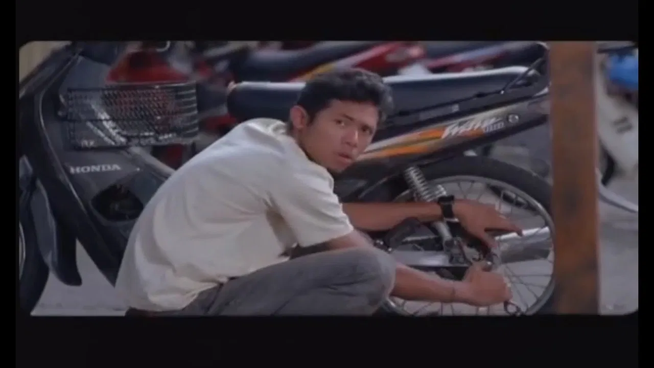 Lu Pikirlah Sendiri De Movie backdrop