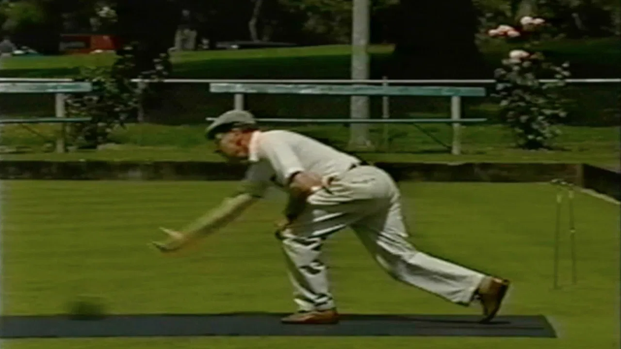 It's Not Easy Bowling Green backdrop