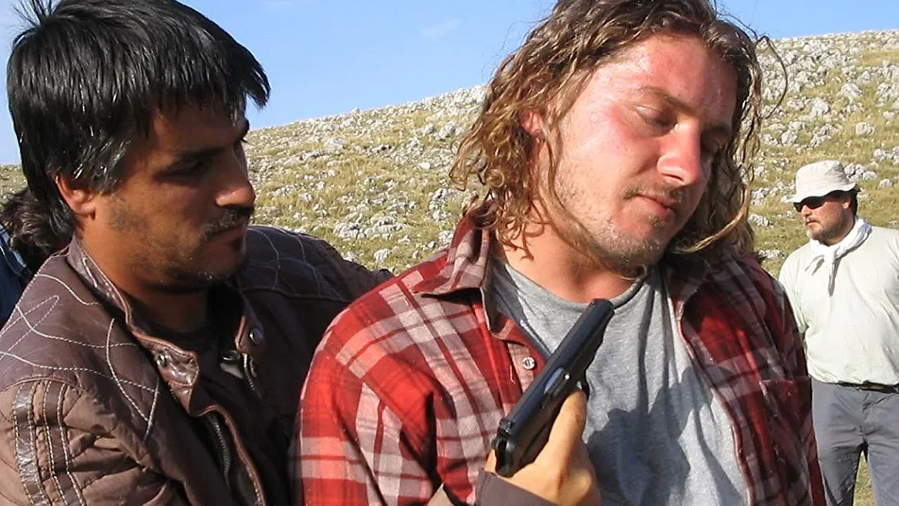 L'orizzonte degli eventi backdrop