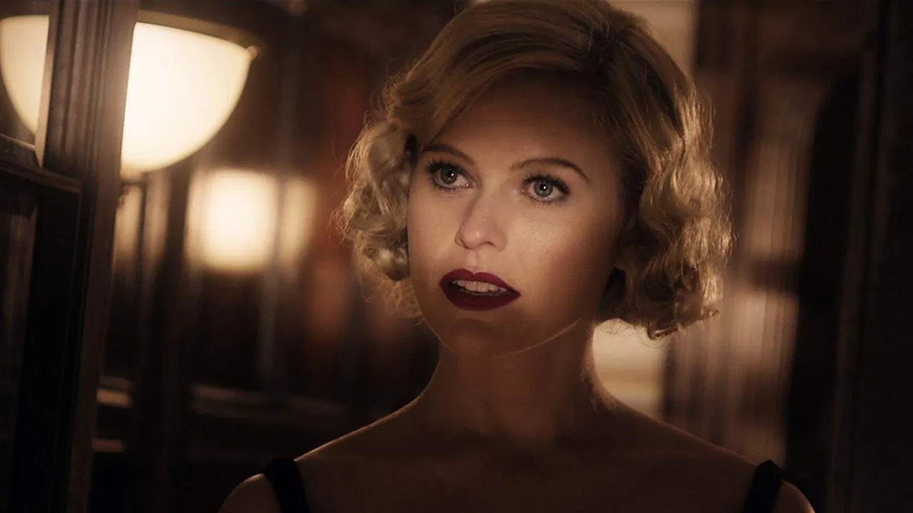 Bees Make Honey backdrop