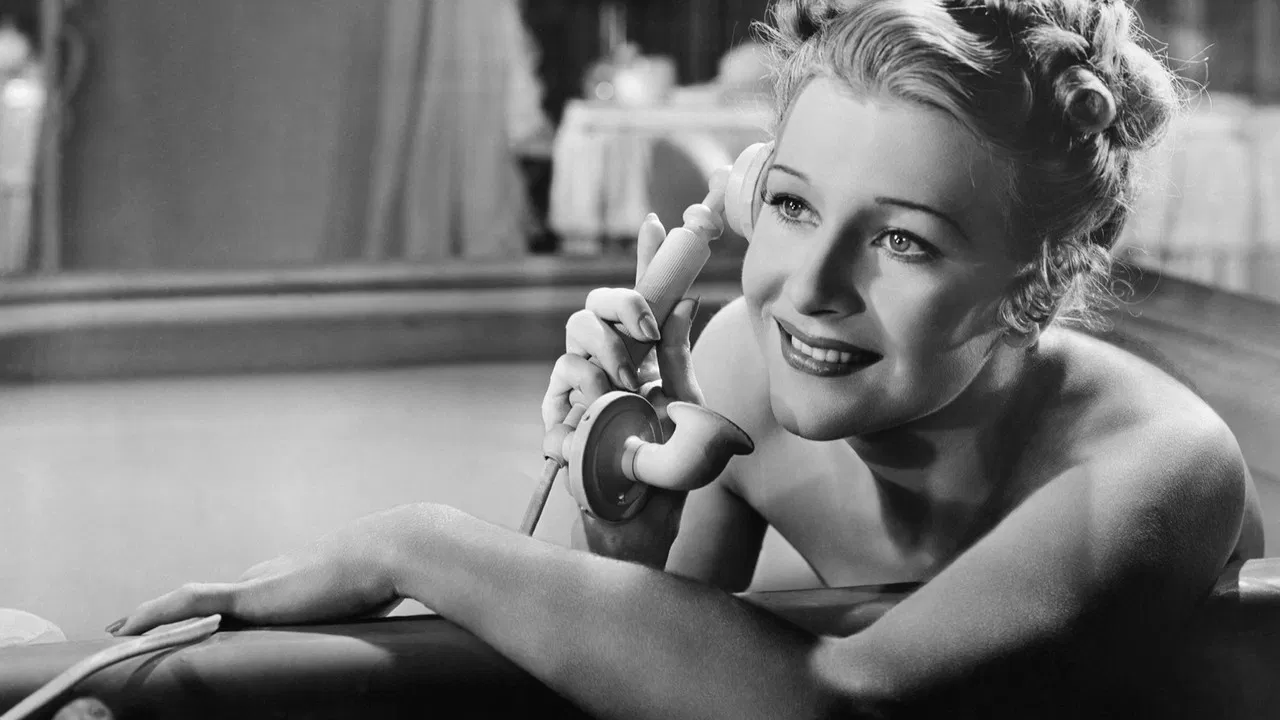 Paris Honeymoon backdrop