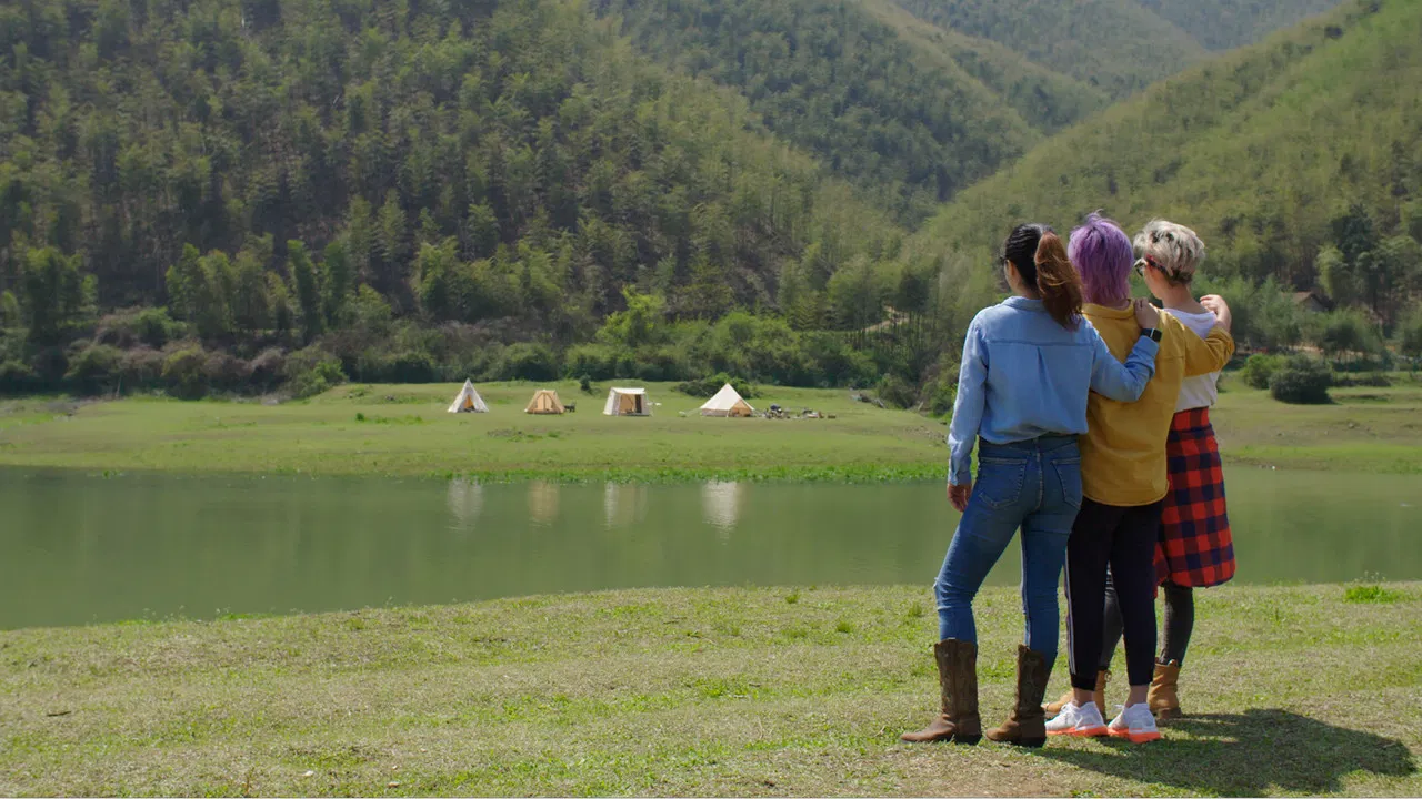 Shanghai Girls backdrop