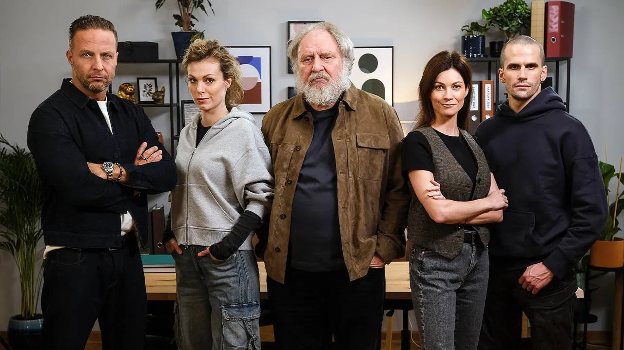 Malanowski. Nowe rozdanie backdrop