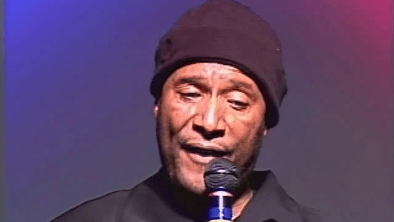 Paul Mooney: Analyzing White America backdrop