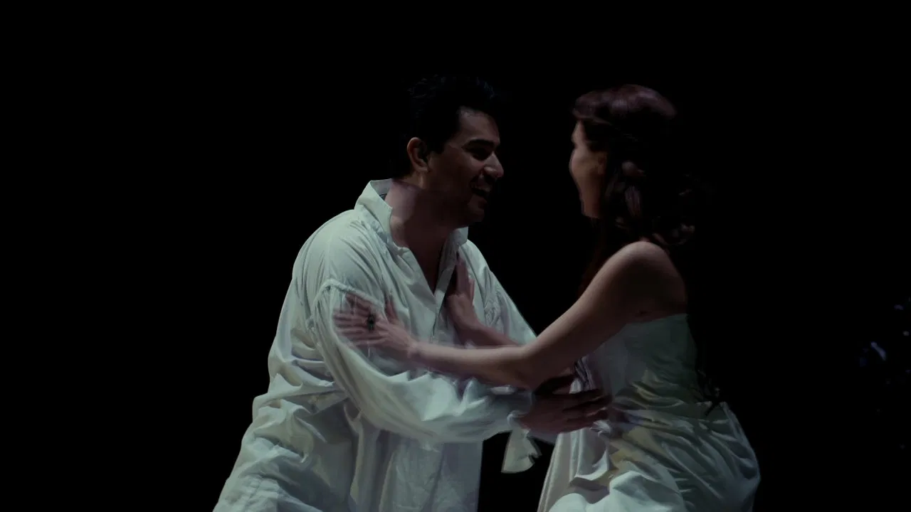 Gounod - Romeo et Juliette backdrop