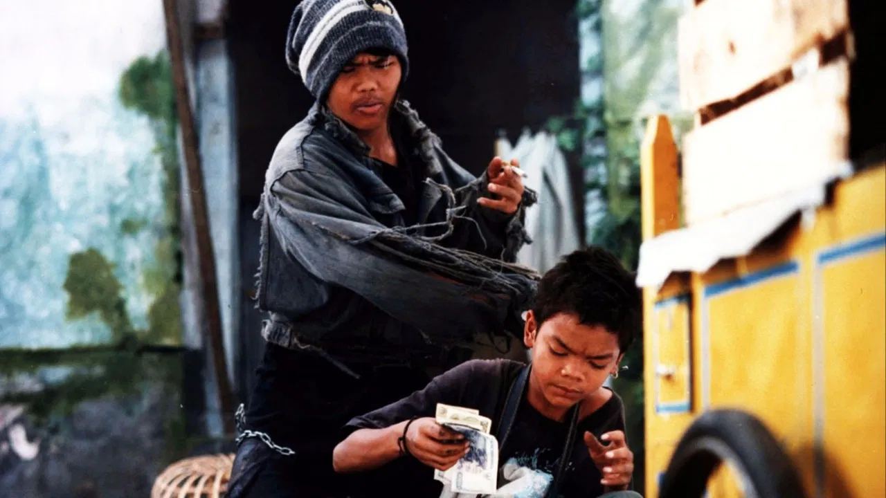 Leaf on a Pillow backdrop