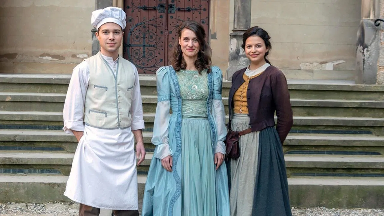 Das Märchen von den 12 Monaten backdrop