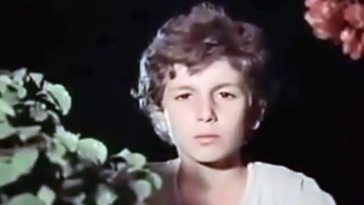 Road to Sasuntsi Davit backdrop