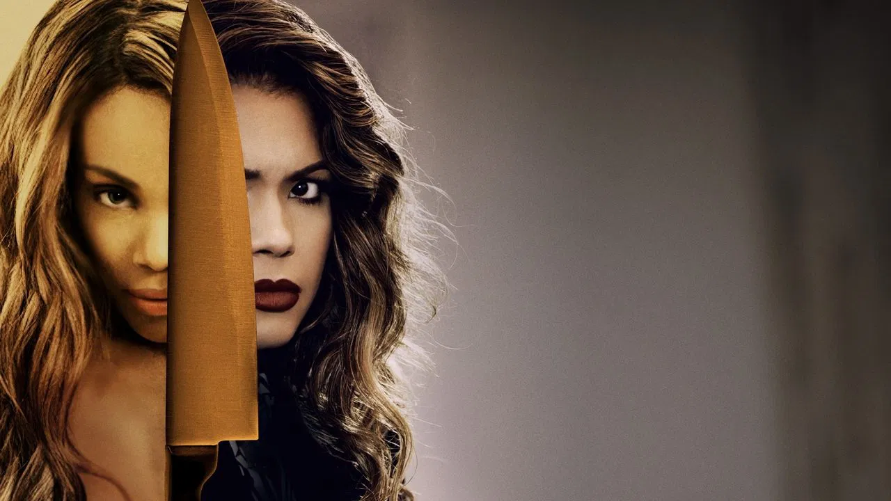 Twisted House Sitter backdrop