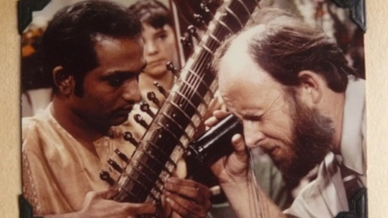 String Sounds backdrop