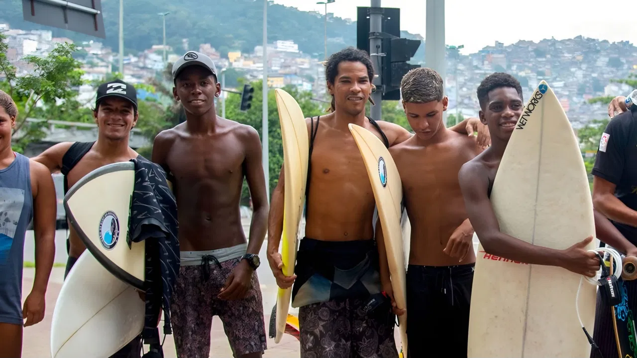 Onda de Esperança backdrop