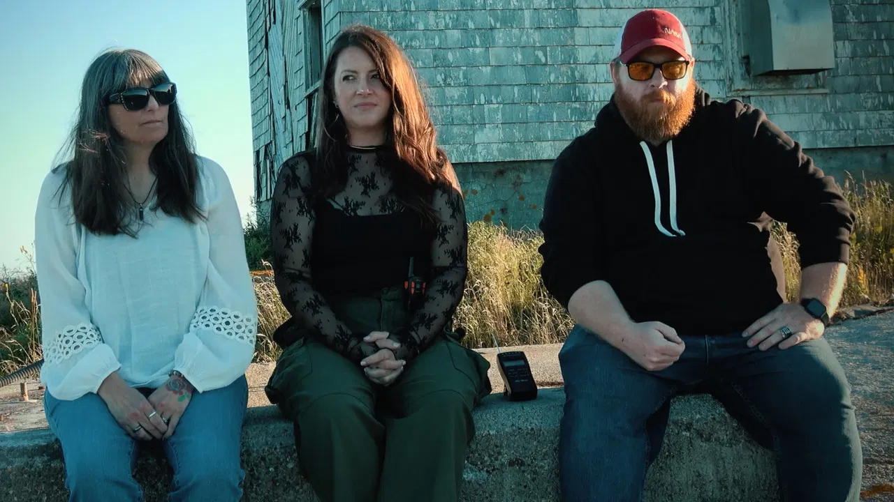 Ghost Island backdrop