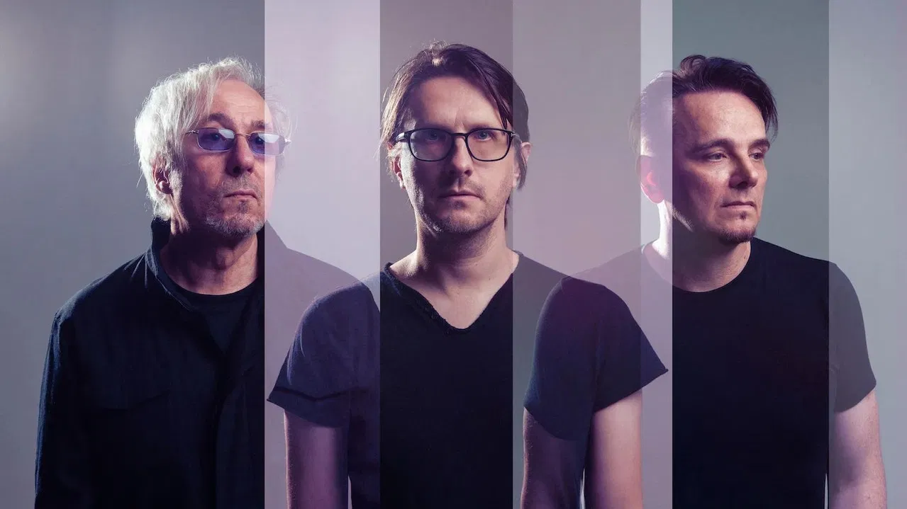 Porcupine Tree: Closure / Continuation backdrop