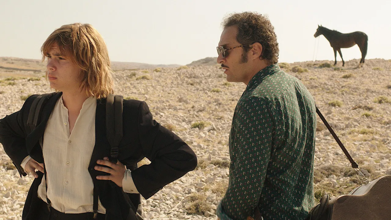 Se ti abbraccio non aver paura backdrop