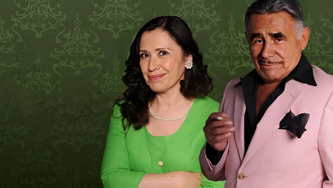 El Albergue backdrop