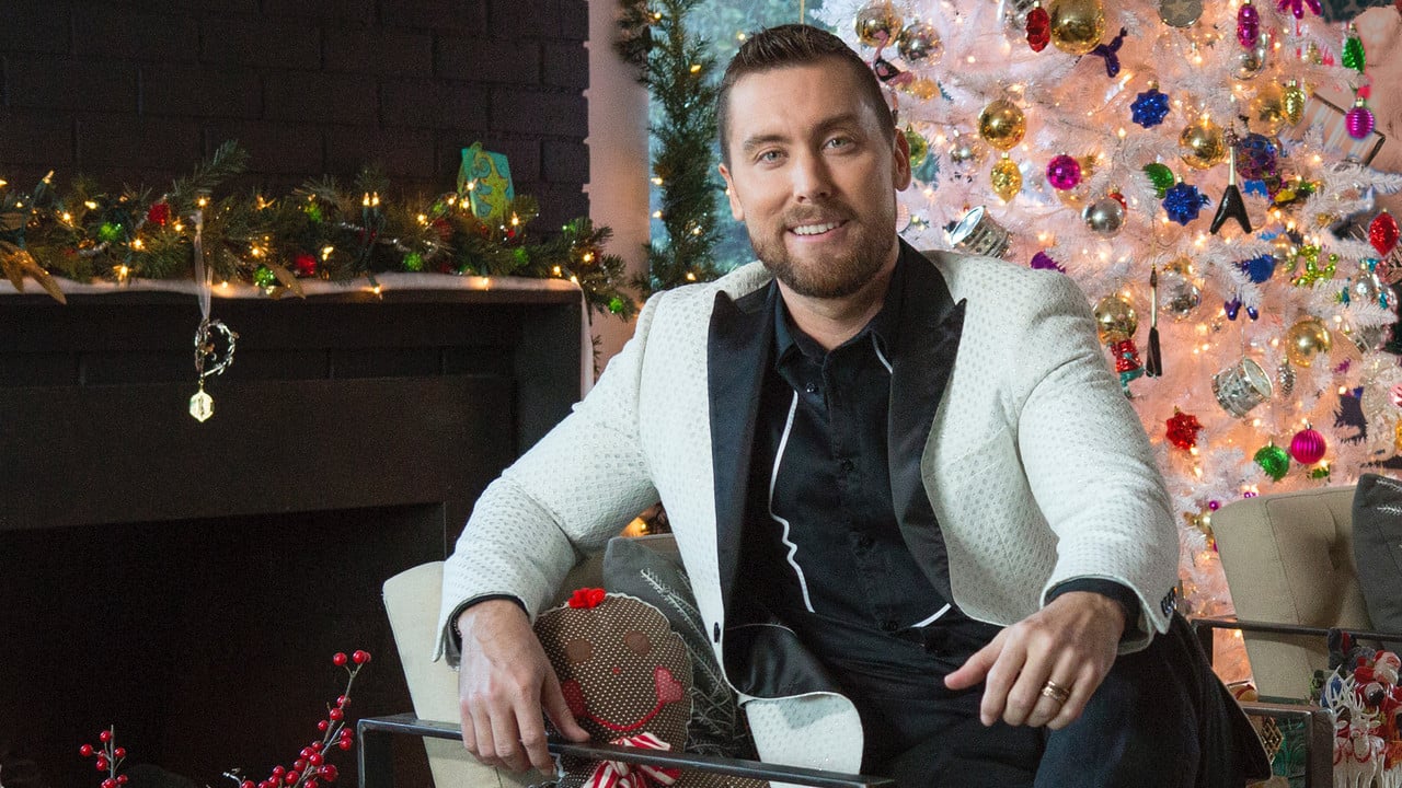 Outrageous Holiday Houses backdrop