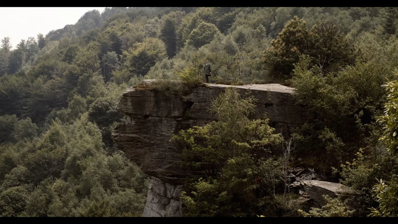 L'Ultimo Viaggio backdrop