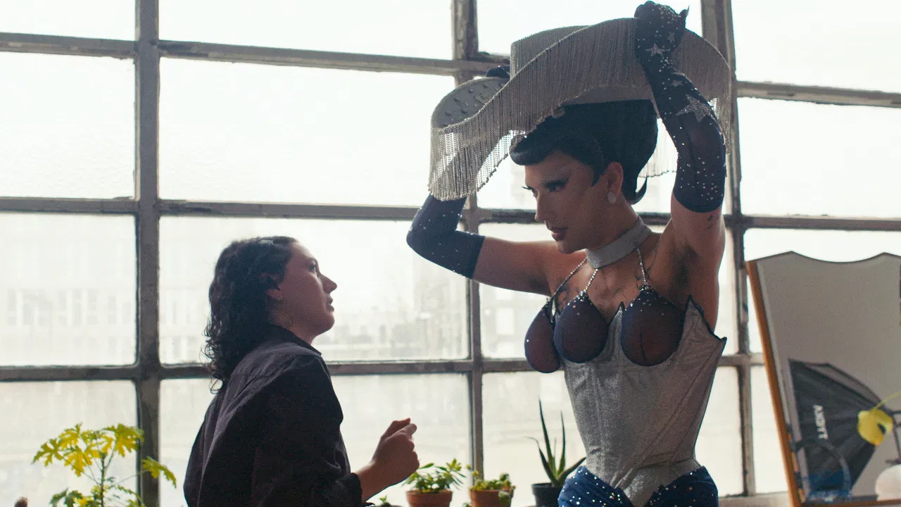 Famille choisie backdrop