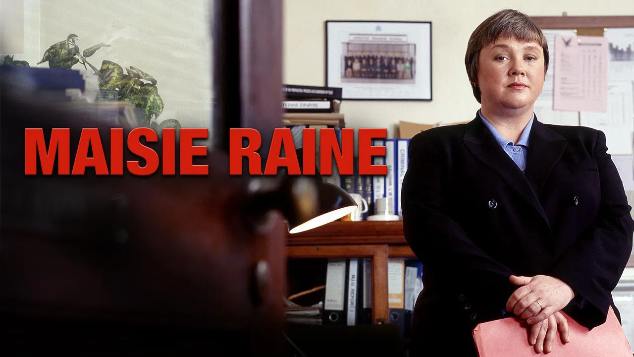 Maisie Raine backdrop