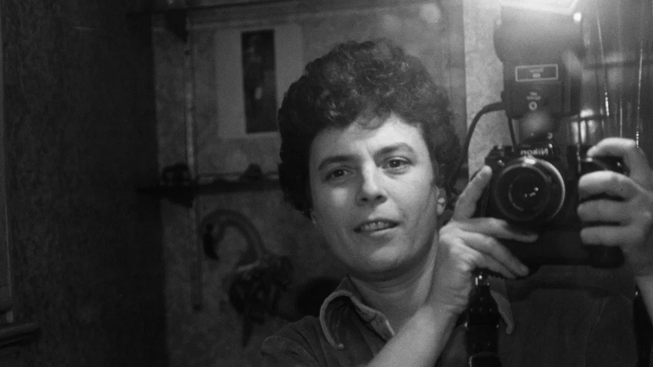 Here Come The Dykes! backdrop