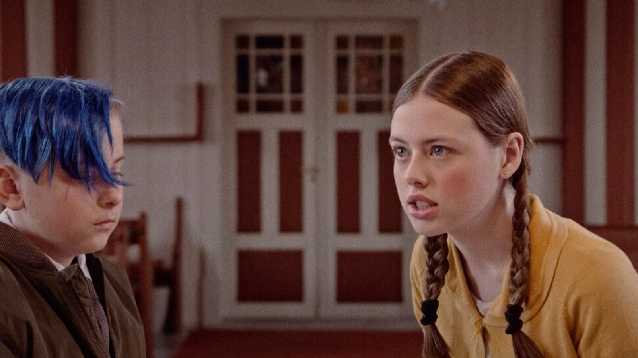 Shallow Water Blackout backdrop