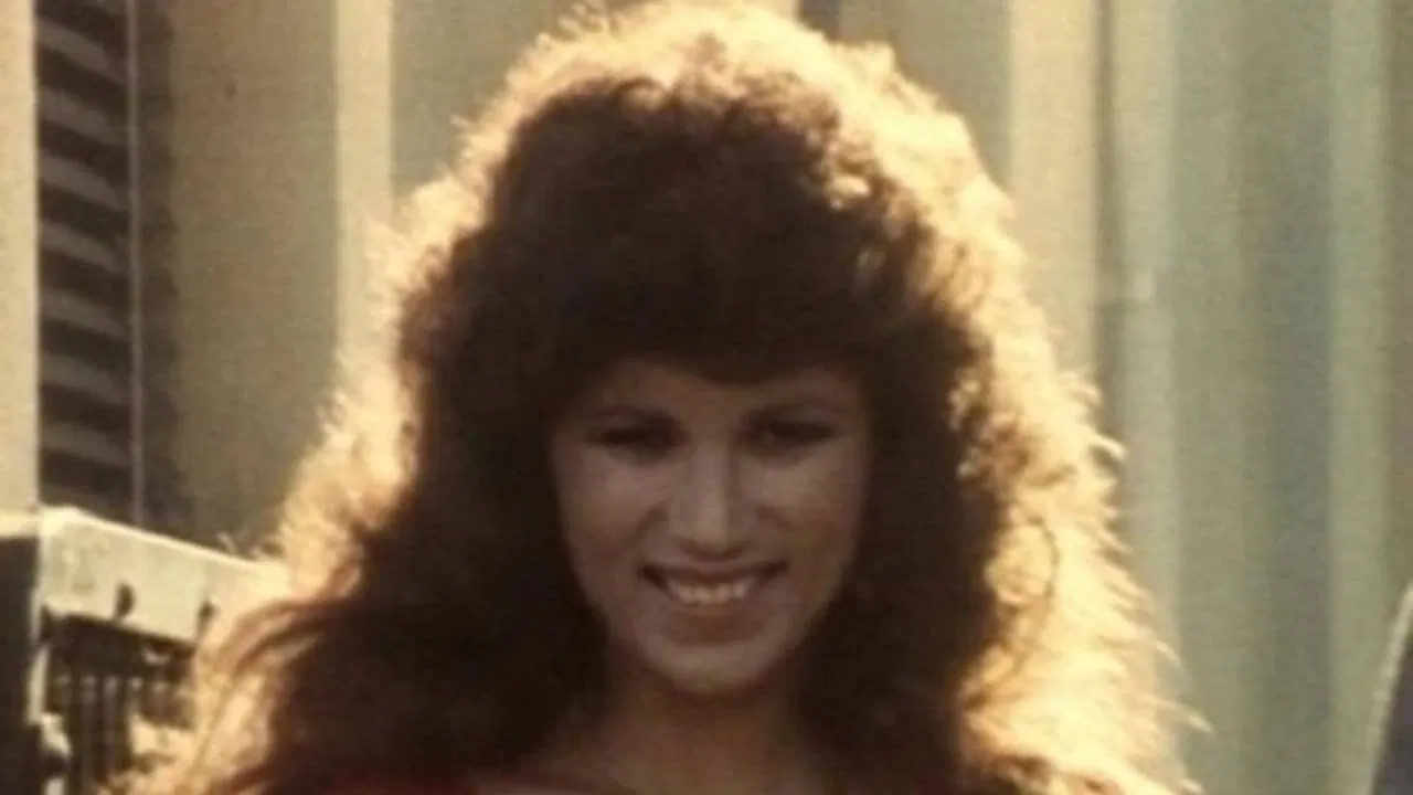 L'insegnante di violoncello backdrop