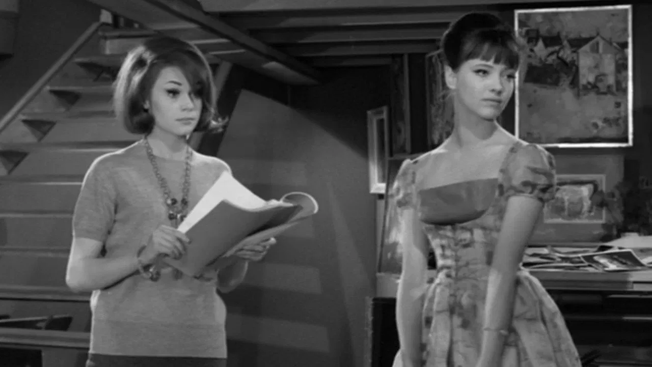 Tonight or Never backdrop