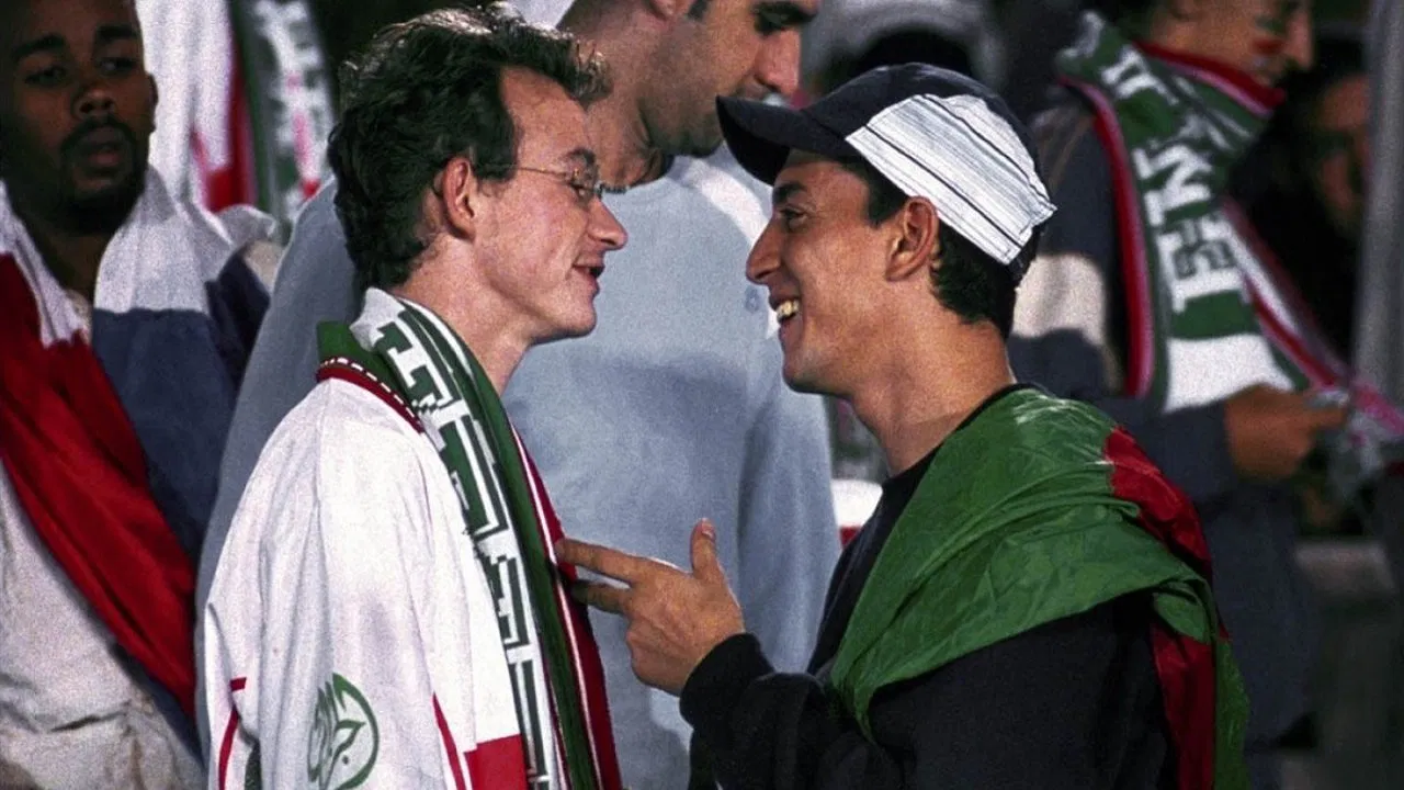 Beur Blanc Rouge backdrop