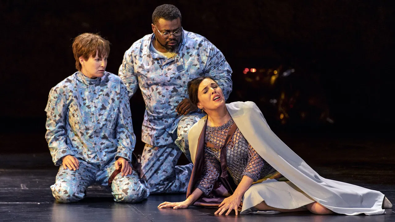 Mozart: Idomeneo backdrop