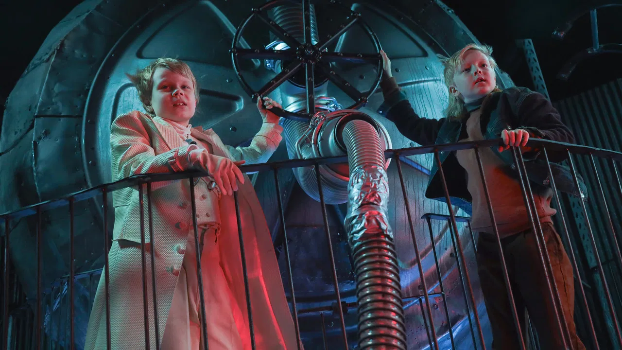 Snot and Splash: The Mystery of Disappearing Holes backdrop