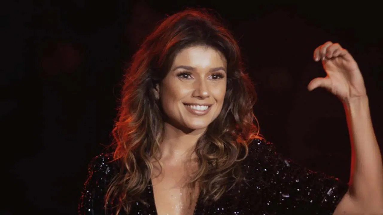 Paula Fernandes - Origens backdrop