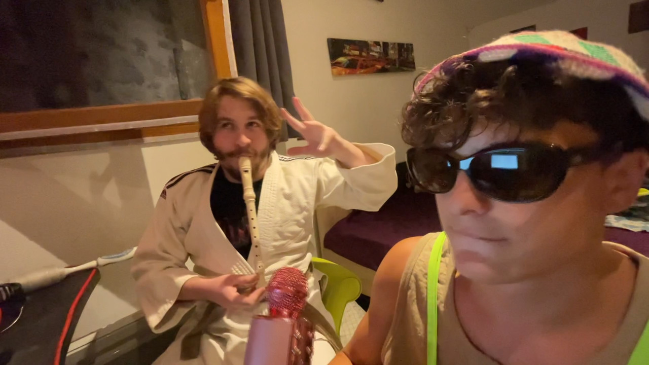 Nono La-Street (et autres folies furieuses) backdrop