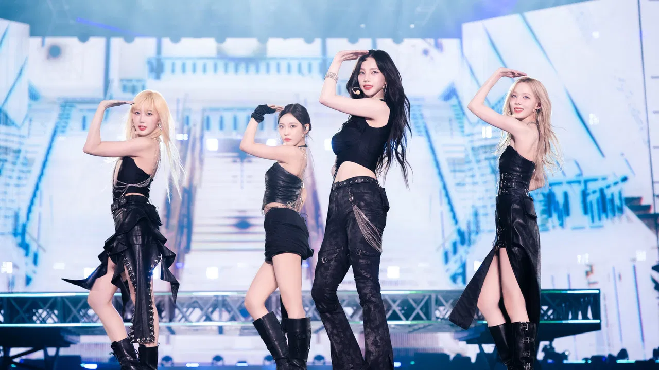 2024 aespa LIVE TOUR – SYNK：PARALLEL LINE – in TOKYO DOME -SPECIAL EDITION backdrop