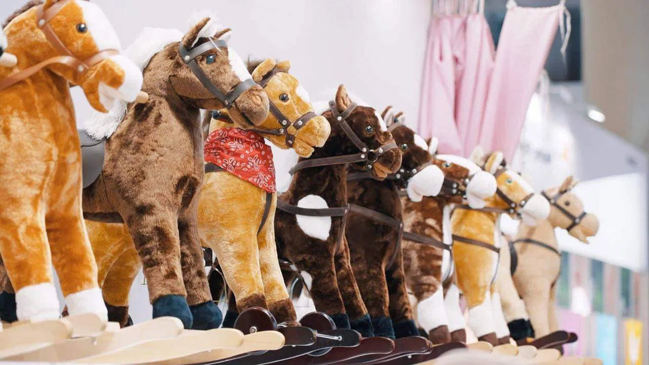 Des joujoux par milliers backdrop