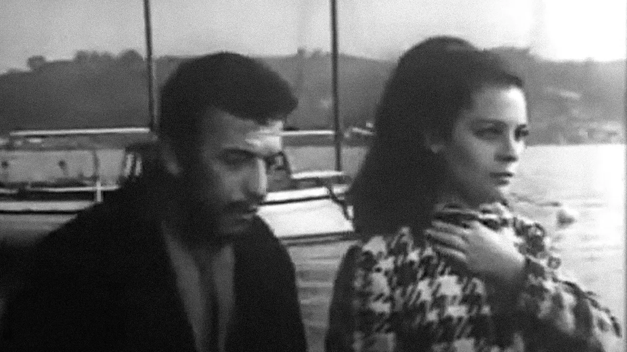 Kırmızı Fener Sokağı backdrop