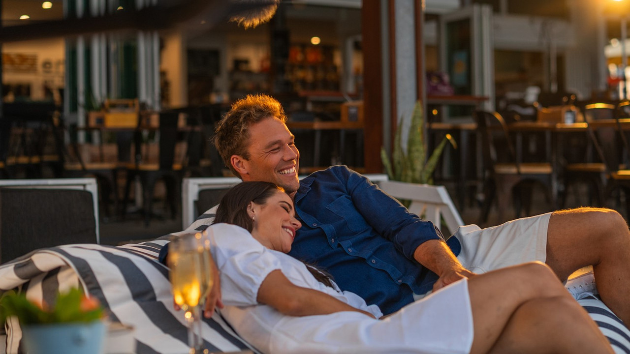 He Loves Me Not backdrop