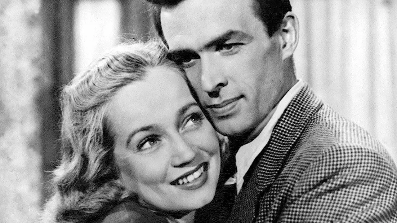 Kultamitalivaimo backdrop