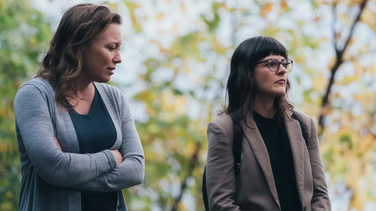 Bête noire backdrop